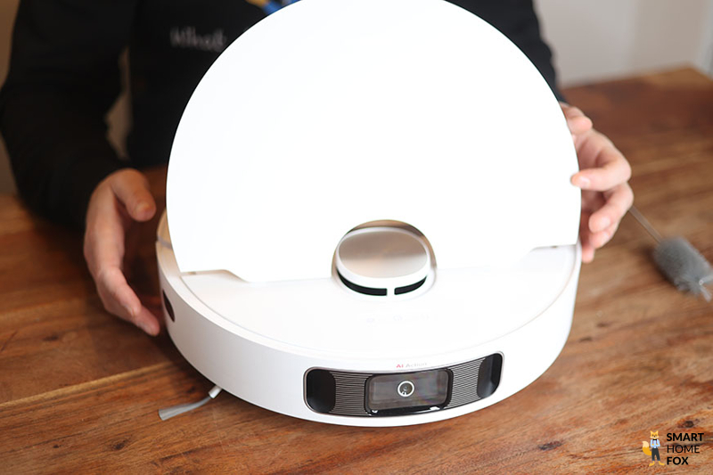 Крышка Dreame L10s Ultra открыта